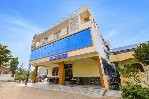 Exterior - Fabhotel Living (Jaipur)