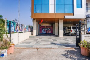 Entrada de la propiedad