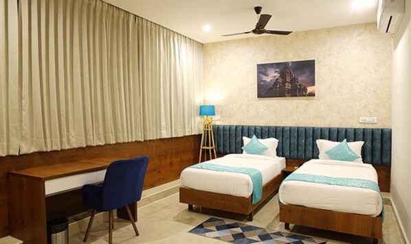 Deluxe Room | Egyptian cotton sheets, premium bedding, free WiFi, bed sheets - Fabhotel Prime Zing Rooms (Bengaluru)