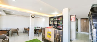 Fabhotel Beer Castle