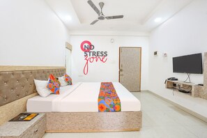 Egyptian cotton sheets, premium bedding, in-room safe, free WiFi - FabHotel Upstream Sarjapur (Bengaluru)