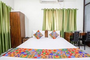 Deluxe Room | Egyptian cotton sheets, premium bedding, in-room safe, free WiFi - FabHotel Corporate Stays (Ranchi)