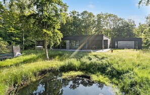 Property grounds - Nice home in Hadsund with Wi-Fi (Hadsund)