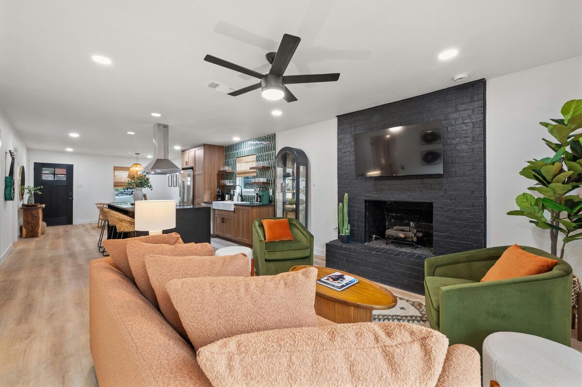 Photo 19 of Barton Hills Home + Two Hot Tubs - Magdalena!