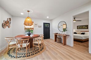 Dining - Barton Hills Hideaway + Two Hot Tubs - Magdalena! (Austin)