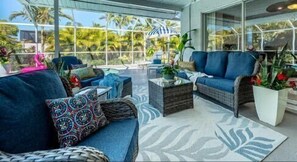 Terrace/patio - ⚓Twin Palms! Private Pool/Spa, Game Room & More!⚓ (Bradenton)