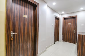 Lobby - Fabhotel White House I (Kolkata)