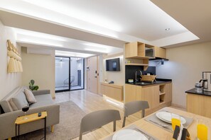 Comfort Apartment, Balcony, Ground Floor | Living area