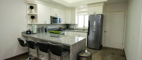 Fridge, microwave, oven, stovetop