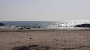 Nær stranden