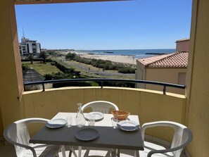 Servei de restauració a l'aire lliure