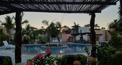 Relaxing, modern home Loreto Bay with Amazing Views. Bikes available