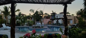 Relaxing, modern home Loreto Bay with Amazing Views. Bikes available