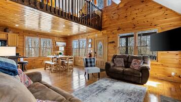 Smart TV, fireplace, table football, ping pong