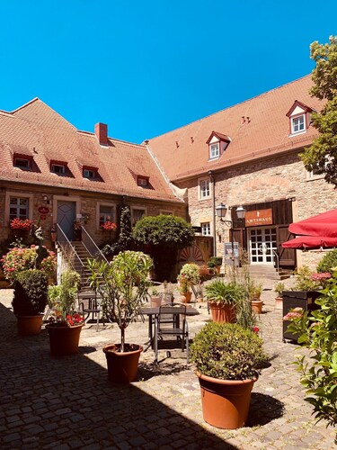 THE HAMPTON HOCK'S Nr.1 Apartment mit Wellnessbereich, Dachterrasse, Top Lage 