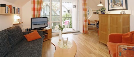 TV, DVD player, stereo
