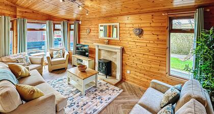 Stylish two bedroom lodge, perfect for couples or families.