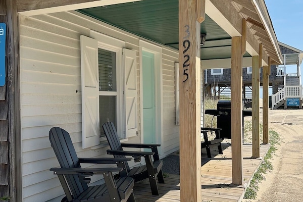 NH311B: Nags Head 311B | Front Exterior