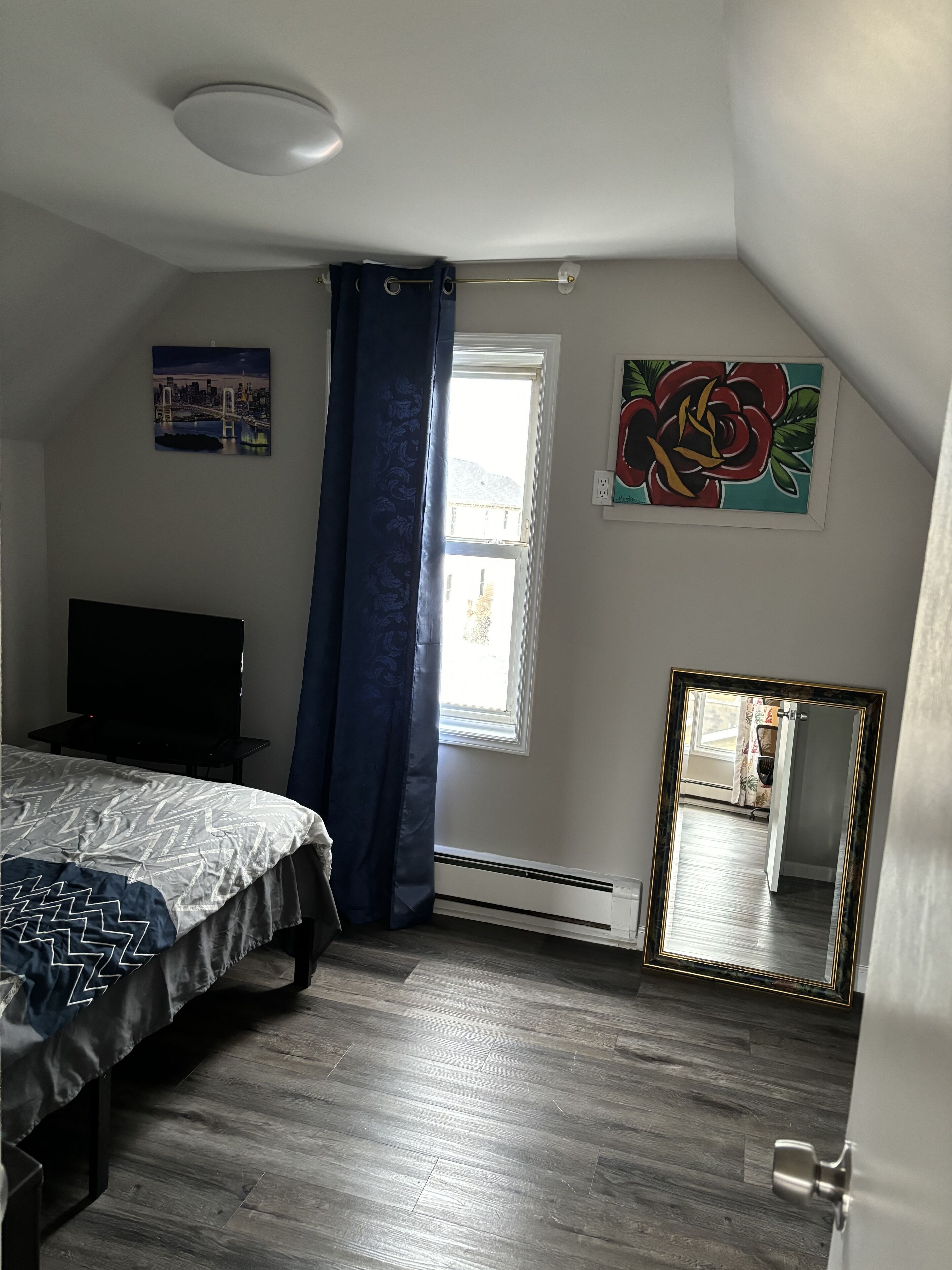 Newly renovated 1bed Apt in the heart of the Iron Bound