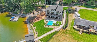 Brand New 4000+ sq ft house with pool, hot tub, amazing deck and amenities