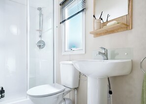 Bathroom - Two bedroom caravan, sleeping four people, perfect for relaxing by the coast. (Clarach)