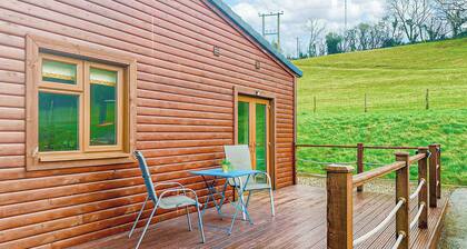 Stylish two bedroom lodge, perfect for couples or families.