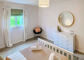 2 bedrooms