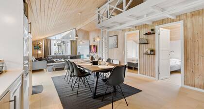 Cozy home in Ebeltoft with WiFi