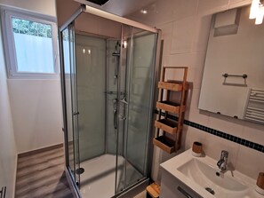 Shower, hair dryer