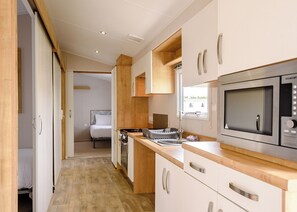 Refrigerador, horno, parrilla de estufa y tostadora 