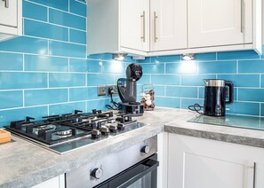 Fridge, oven, stovetop, toaster
