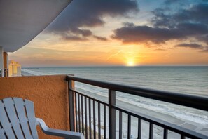 Property grounds - Landmark 1030 (Myrtle Beach)