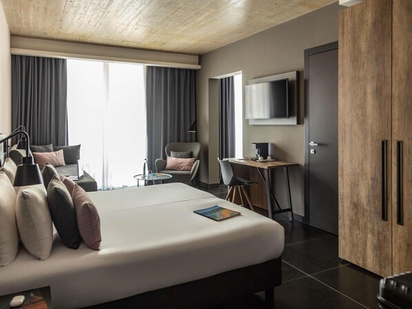 Room - Number 11 (St. Julian's)