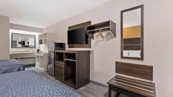 Rom, 2 queensize-senger, røyk (Efficiency) | Wi-fi (inkludert)