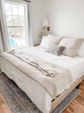 1 bedroom, WiFi, bed sheets