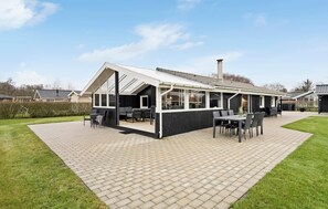 Ulkoruokailutilat