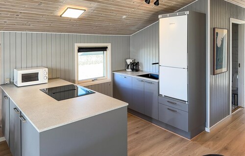 Stunning home in Hemmet with Wi-Fi