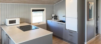 Stunning home in Hemmet with Wi-Fi