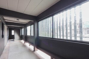 Lobby - RQ Bangkok Huai Khwang by Collection O (Bangkok)