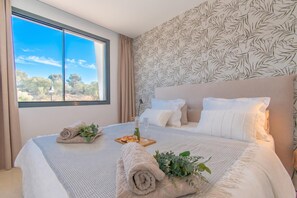 3 bedrooms, iron/ironing board, free WiFi, bed sheets - Casa La Cala Valvega, Mijas Costa, Spain (Mijas Costa)