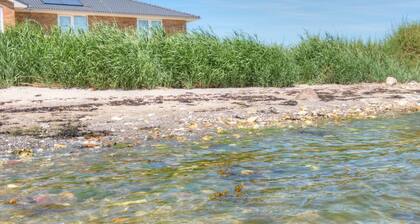 "Volmar" - 10m from the sea by Interhome