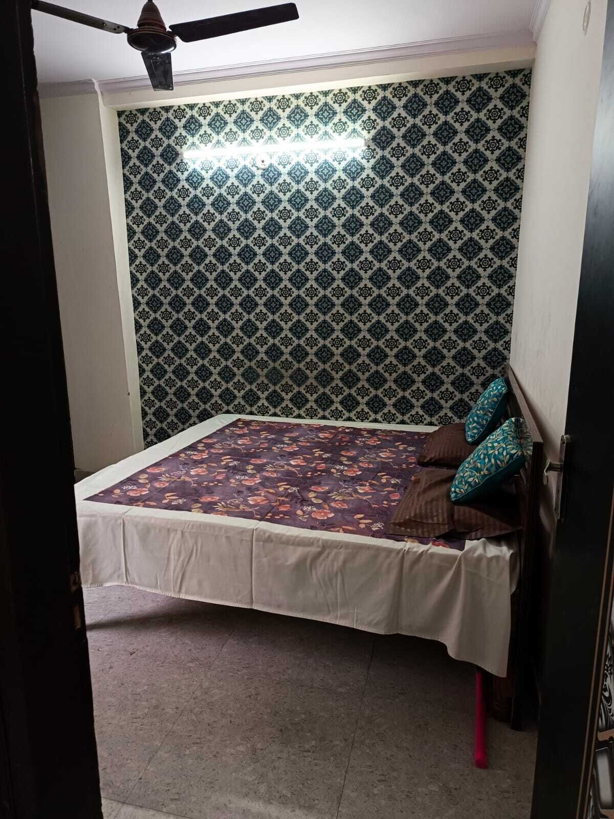 3 dormitorios, tabla de planchar con plancha, wifi y ropa de cama