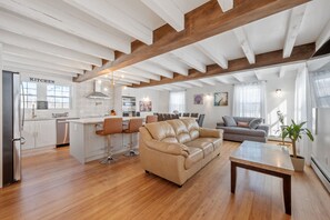 Smart-tv en tafelvoetbal