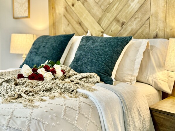 3 bedrooms, in-room safe, iron/ironing board, free WiFi