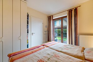 2 chambres, fer et planche à repasser, accès au Wi-Fi (inclus)
