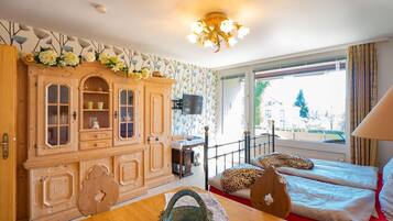 1 Schlafzimmer, Bügeleisen/Bügelbrett, kostenloses WLAN, Bettwäsche