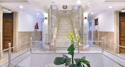 Hotel Cottage Yes Please New Delhi