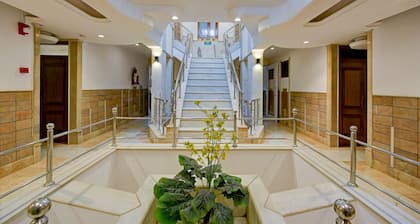 Hotel Cottage Yes Please New Delhi