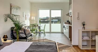 Apartamento estudio 'Mina' con balcón y Wi-Fi