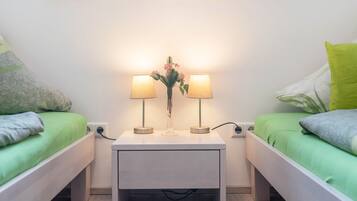 2 Schlafzimmer, Bügeleisen/Bügelbrett, kostenloses WLAN, Bettwäsche